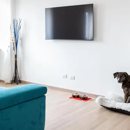 Arya's Corner By The - Parcheggio - Vista *