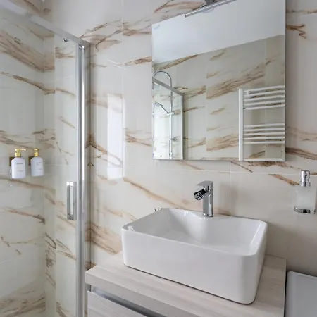 Appartement Arya's Corner By The - Parcheggio - Vista